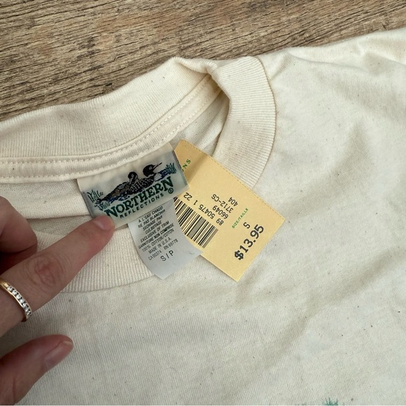 Vintage Northern Reflections Deer Cream Graphic T-Shirt Small NWT - Picture 4 of 9